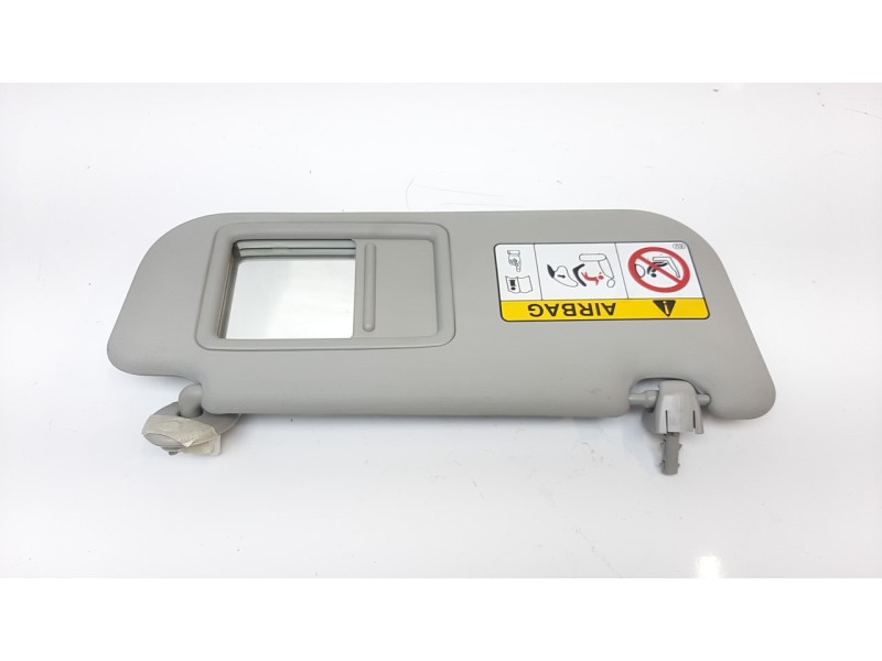 Recambio de parasol derecho para toyota rav4 hybrid 4x2 advance referencia OEM IAM 7431042681B0  