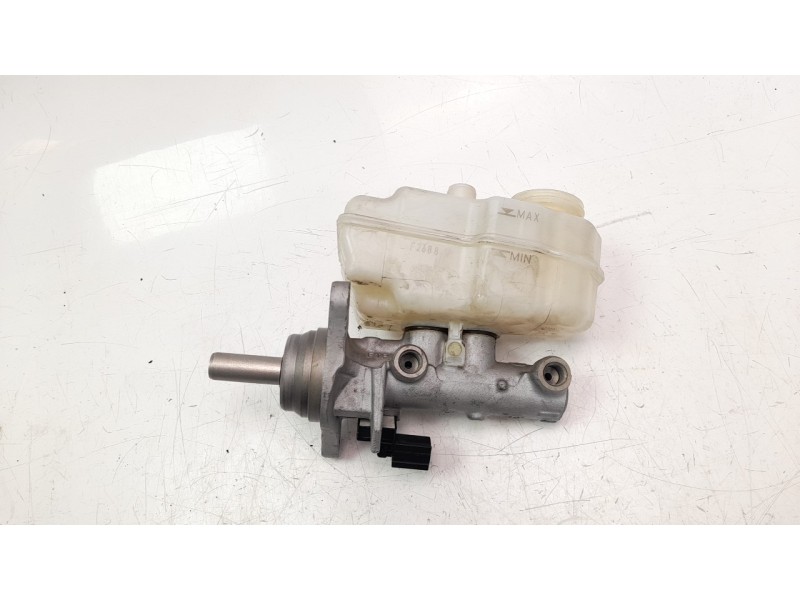 Recambio de bomba freno para skoda fabia 1.0 tsi referencia OEM IAM 6R1611019F  