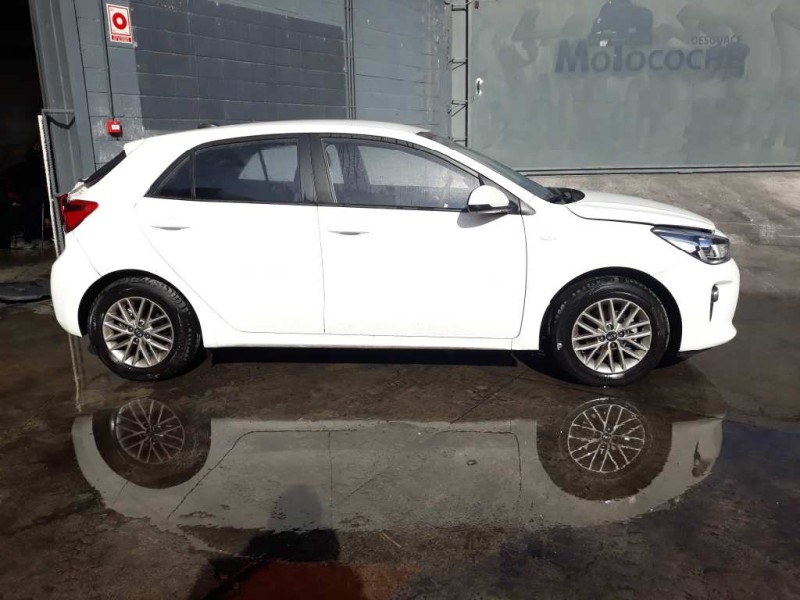 kia rio del año 2018