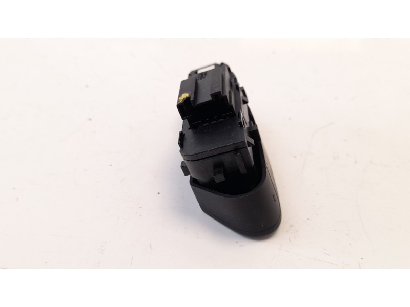Recambio de interruptor para alfa romeo giulia (952) 2.2 jtdm cat referencia OEM IAM 01561154380  
