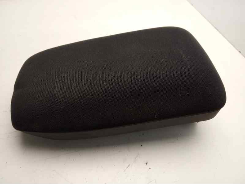 Recambio de apoyabrazos central para toyota auris 1.8 16v cat (híbrido) referencia OEM IAM   