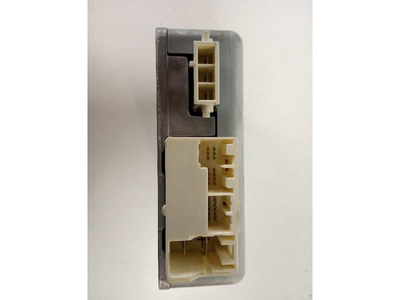 Recambio de modulo electronico para toyota auris hybrid active referencia OEM IAM 6900002029  