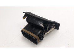 Recambio de rejilla aireadora para toyota verso 1.6 16v cat referencia OEM IAM 556600F020   2