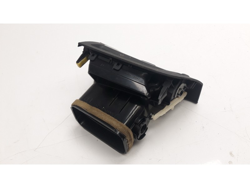 Recambio de rejilla aireadora para toyota verso 1.6 16v cat referencia OEM IAM 556600F020  