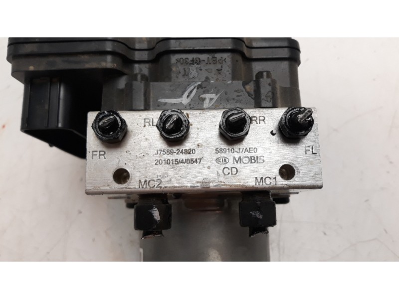 Recambio de abs para kia xceed 1.4 tgdi cat referencia OEM IAM 58910J7AE0  