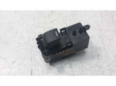 MANDO ELEVALUNAS TRASERO DERECHO 35770T7SG01 