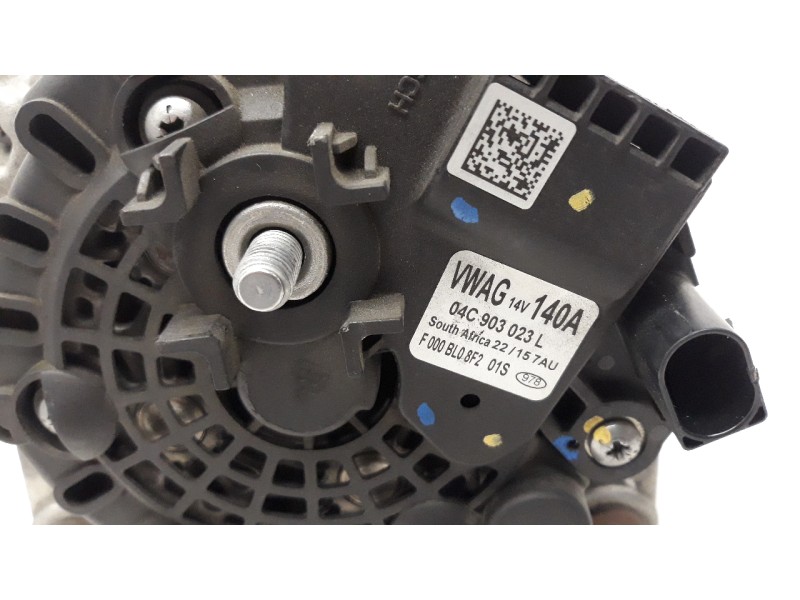 Recambio de alternador para volkswagen polo (6c1) crosspolo referencia OEM IAM 04C903023L ALF460501 