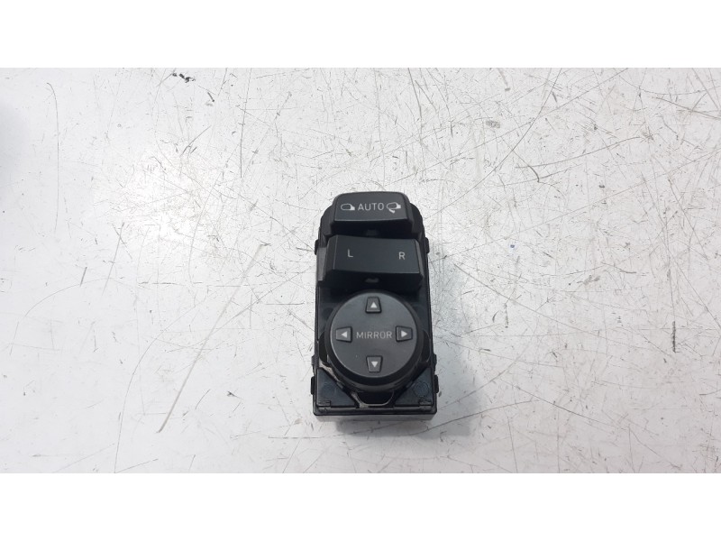 Recambio de mando retrovisor para hyundai i30 (pd) 1.0 tgdi cat referencia OEM IAM 93530G3010  
