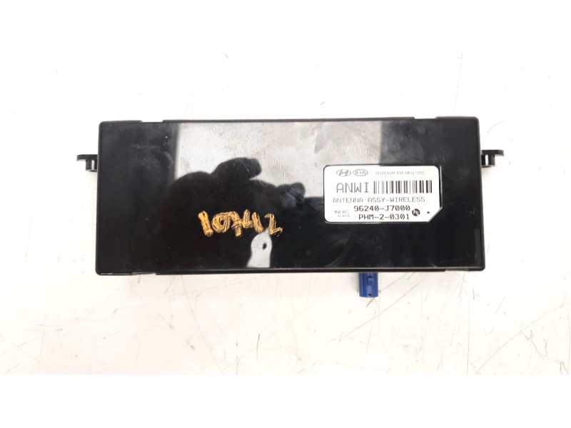 Recambio de antena para kia xceed 1.4 tgdi cat referencia OEM IAM 9624J7000  