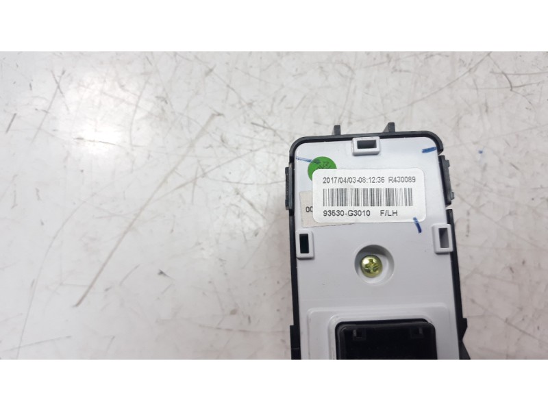 Recambio de mando retrovisor para hyundai i30 (pd) 1.0 tgdi cat referencia OEM IAM 93530G3010  