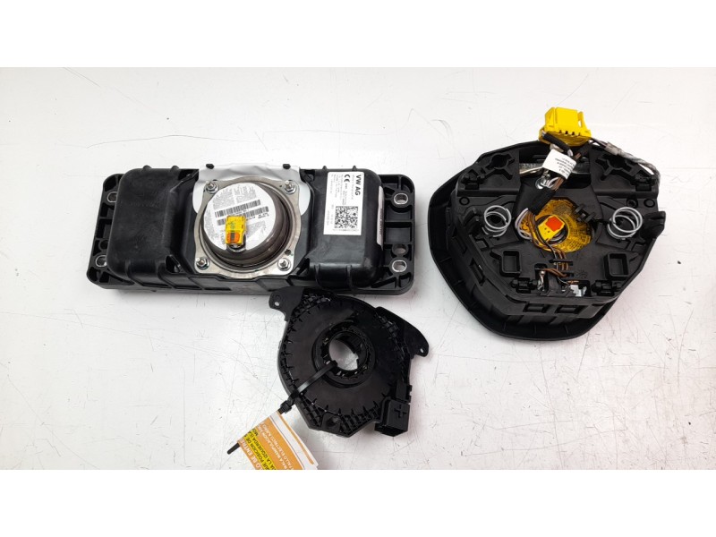 Recambio de airbag delantero izquierdo para skoda fabia 1.0 tsi referencia OEM IAM 6V0880201T  