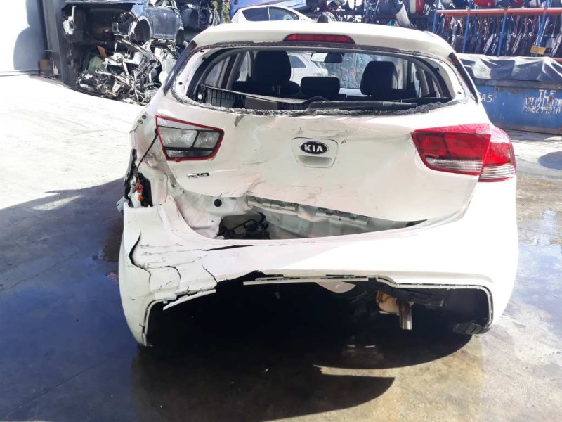 kia rio del año 2018