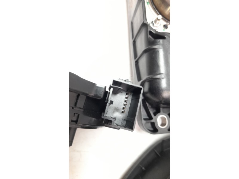 Recambio de airbag delantero izquierdo para skoda fabia 1.0 tsi referencia OEM IAM 6V0880201T  