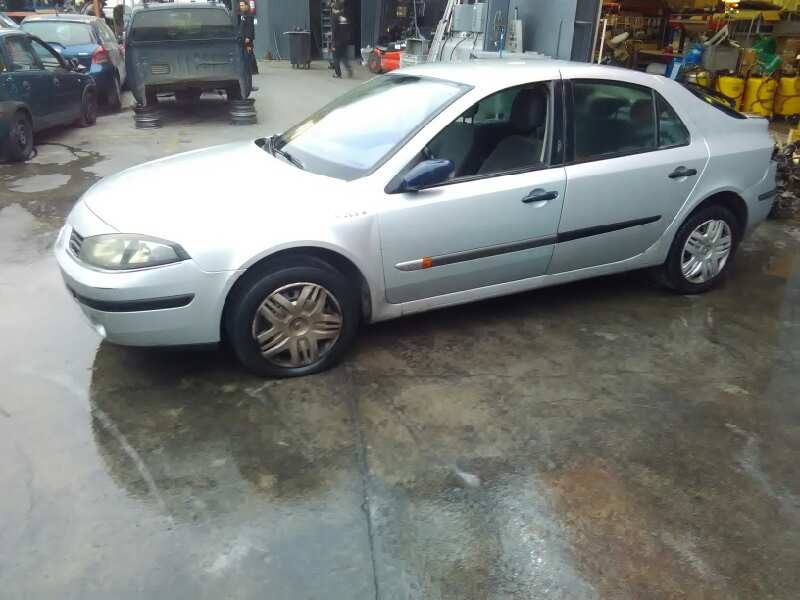 renault laguna ii (bg0) del año 2006