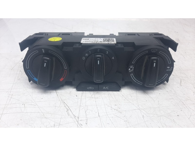 Recambio de mando climatizador para skoda fabia 1.0 tsi referencia OEM IAM 6V0820045C  