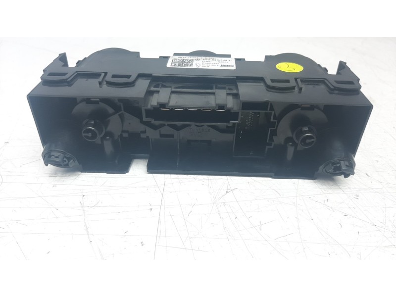 Recambio de mando climatizador para skoda fabia 1.0 tsi referencia OEM IAM 6V0820045C  