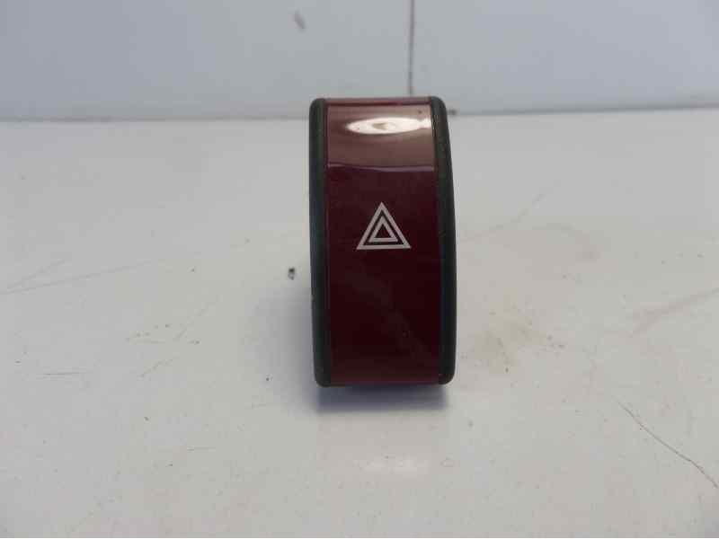 Recambio de warning para opel corsa c 1.2 16v cat (z 12 xe / lw4) referencia OEM IAM 0524119  