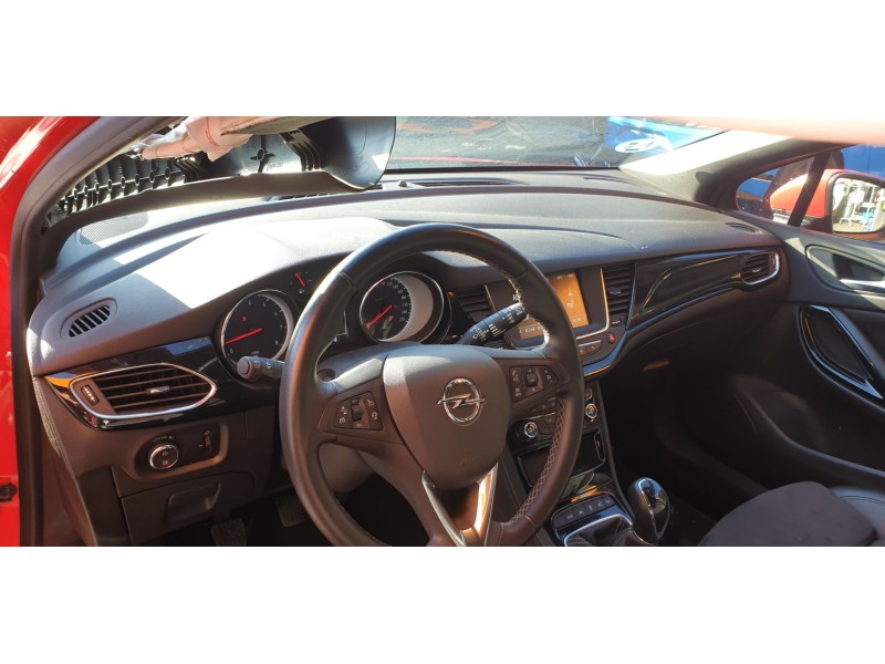 opel astra k lim. 5türig del año 2018