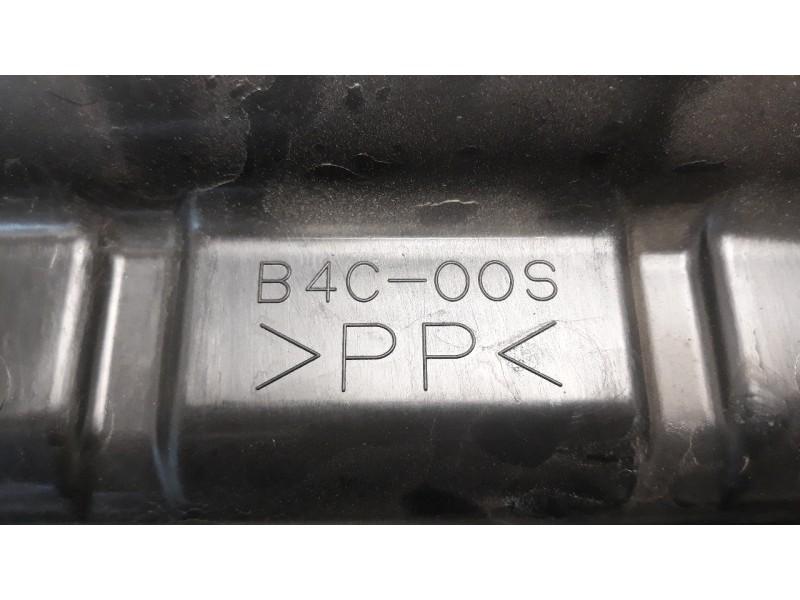 Recambio de asiento para yamaha mt-07 referencia OEM IAM B4C2471001 B4C00S 