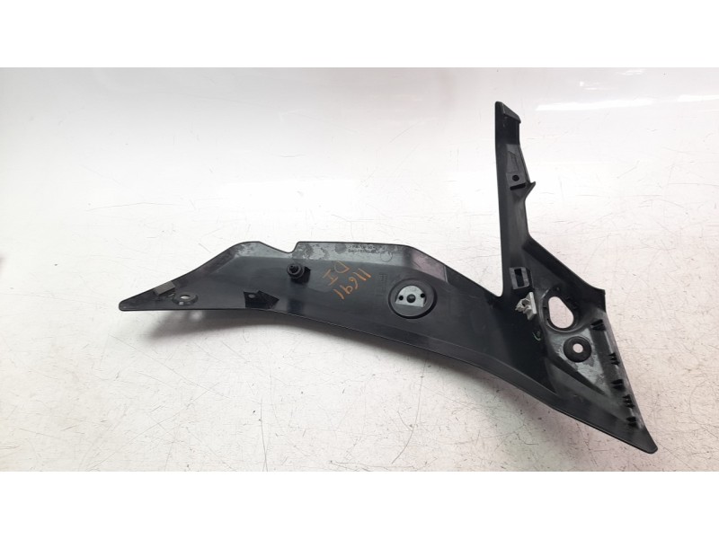 Recambio de carenado delantero izquierdo para yamaha tenere 700 referencia OEM IAM BAGF835G00  