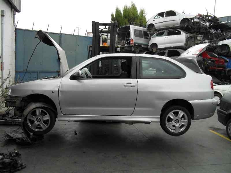 seat cordoba berlina (6k2) del año 2000