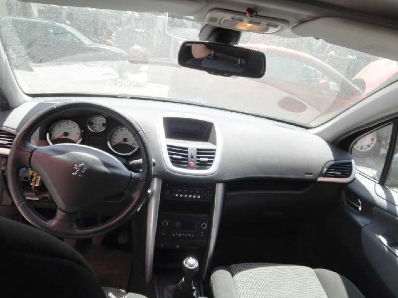 peugeot 207 sw del año 2009