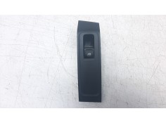 MANDO ELEVALUNAS DELANTERO DERECHO 6V0959855 