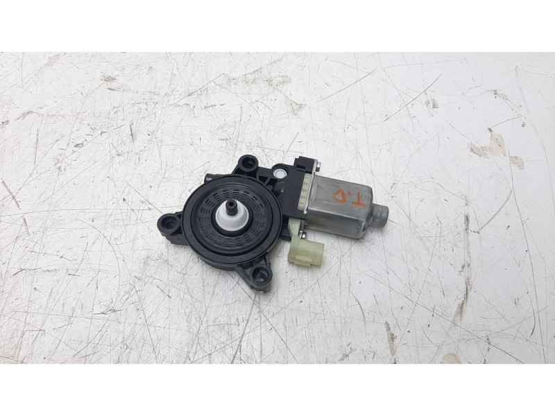 Recambio de motor elevalunas trasero derecho para kia niro referencia OEM IAM 83460AT000  