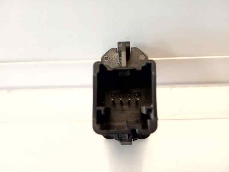 Recambio de mando elevalunas trasero izquierdo para ford kuga (cbv) titanium referencia OEM IAM 7M5T14529AA IAF120027 