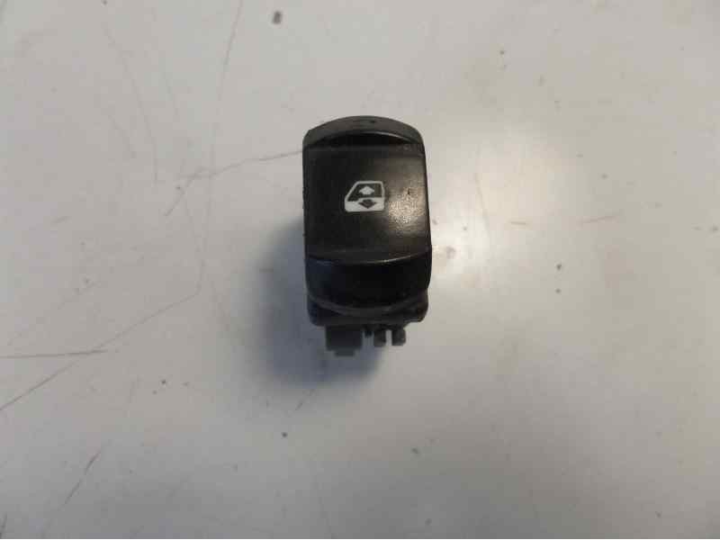 Recambio de mando elevalunas delantero derecho para renault megane ii berlina 5p authentique referencia OEM IAM   