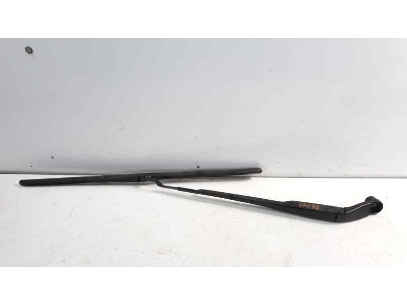 Recambio de brazo limpia delantero izquierdo para hyundai i30 (pd) n referencia OEM IAM 98311G3000  