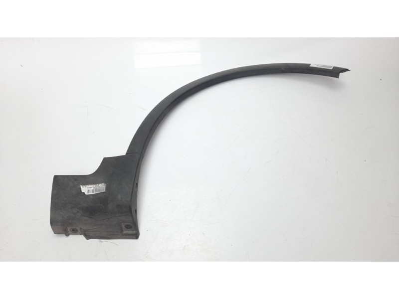 Recambio de aletin trasero derecho para ford kuga (cbv) titanium referencia OEM IAM 8V41S16D238A  