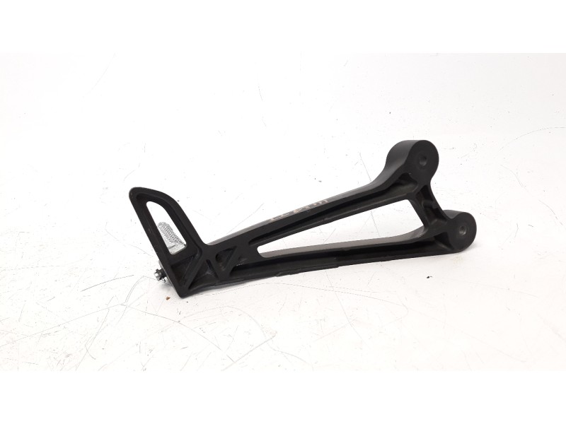 Recambio de estribo para yamaha mt-07 referencia OEM IAM B7N2743100 1WS2741L01 