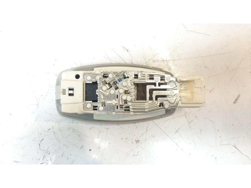 Recambio de luz interior para renault kadjar 1.5 dci diesel fap energy referencia OEM IAM 264307381R  