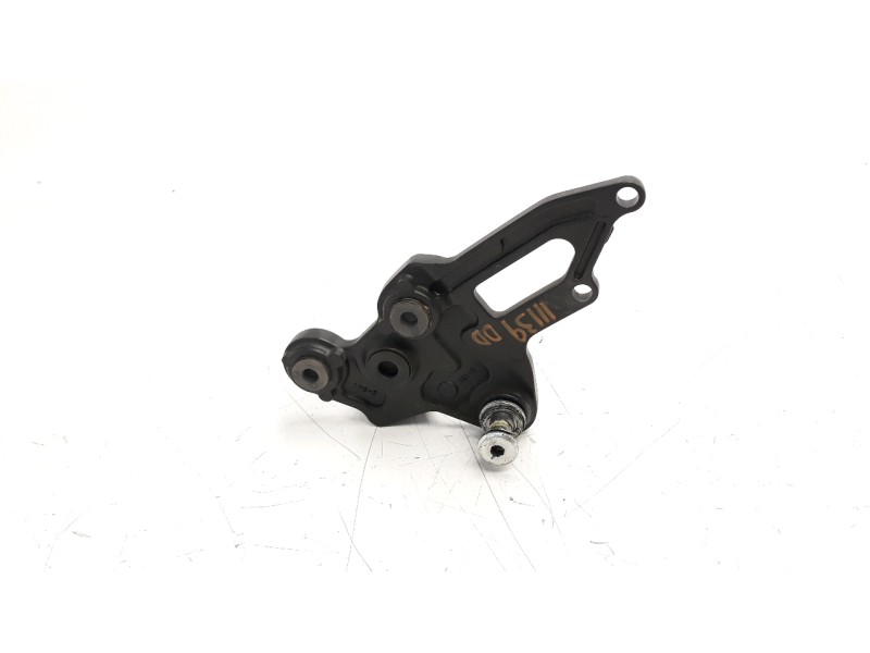 Recambio de estribo para yamaha mt-07 referencia OEM IAM 3YX2741300 1WS2744310 