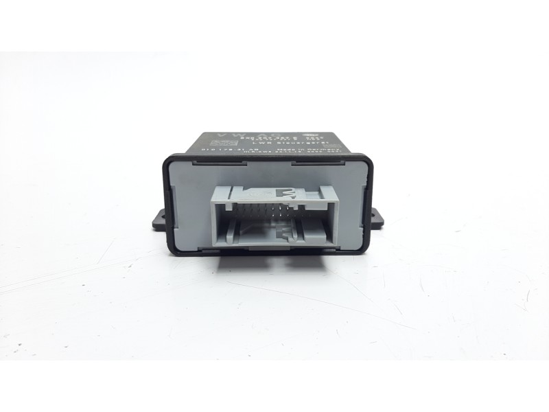 Recambio de centralita faros xenon para audi a1 (8xk) 1.6 tdi referencia OEM IAM 8X0907357E  