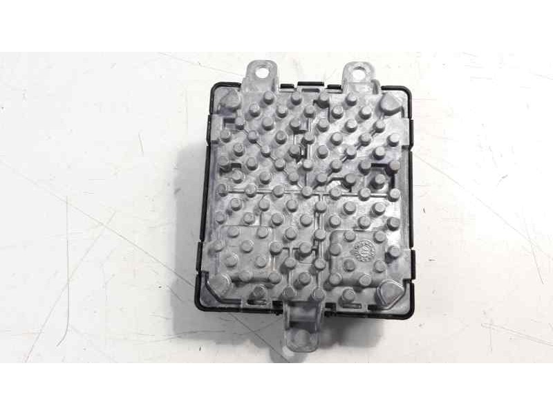 Recambio de centralita faros xenon para hyundai i30 (pd) n referencia OEM IAM 049291000  