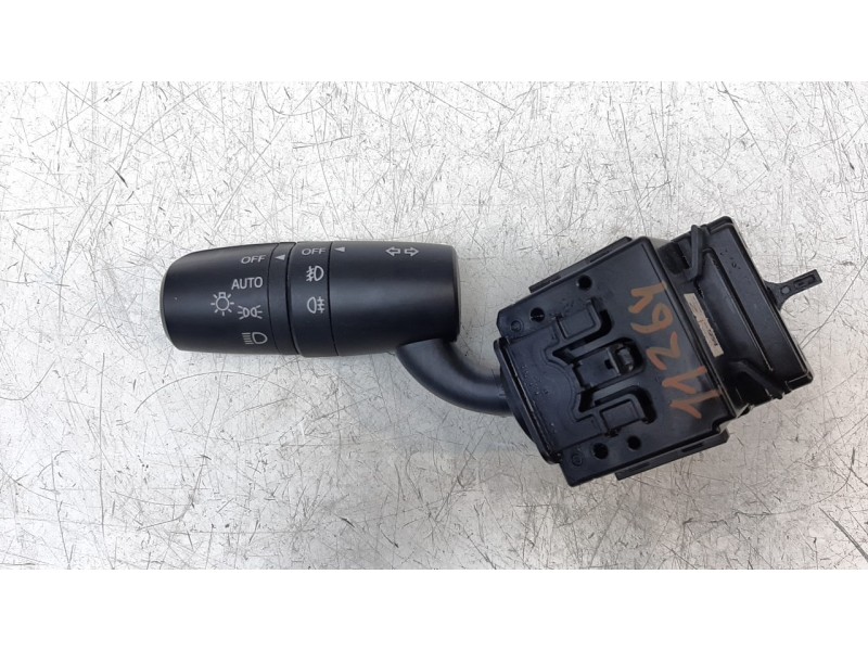 Recambio de mando intermitentes para mazda cx-3 referencia OEM IAM TL04A  