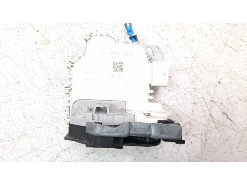 Recambio de cerradura puerta trasera derecha para audi a3 sportback (8vf) 30 tdi s line referencia OEM IAM 8K0839016H  