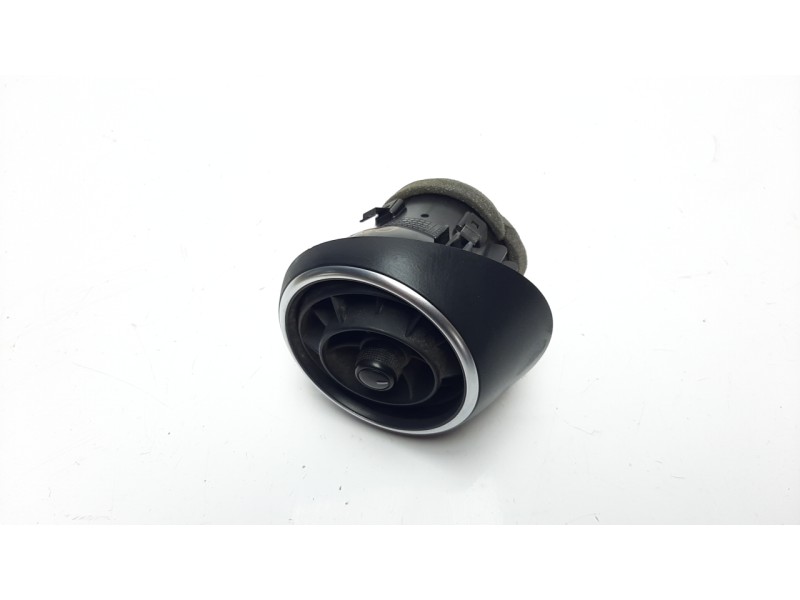 Recambio de rejilla aireadora para audi a1 (8xk) 1.6 tdi referencia OEM IAM 8X1820902  