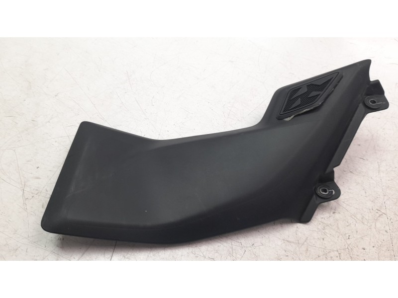 Recambio de moldura para yamaha tenere 700 referencia OEM IAM BAGF413910  