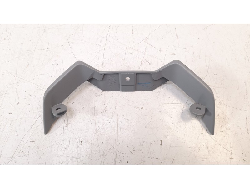Recambio de moldura para yamaha mt-07 referencia OEM IAM B4C28361  