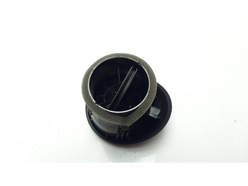 Recambio de rejilla aireadora para audi a1 (8xk) 1.6 tdi referencia OEM IAM 8X1820951  