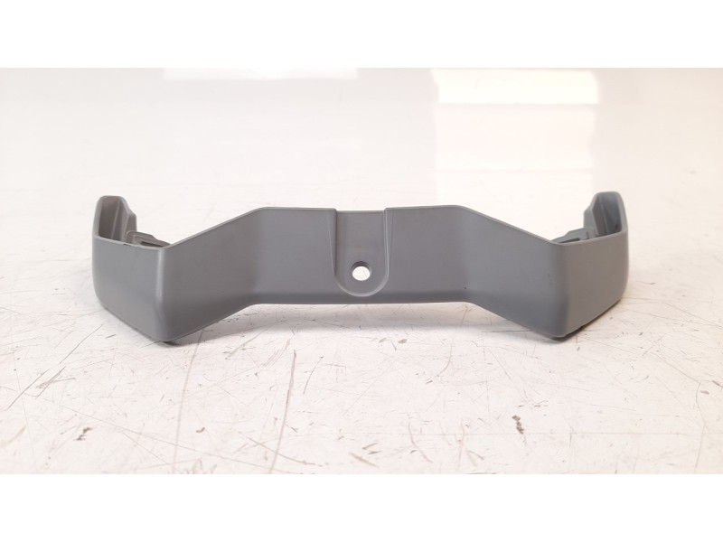 Recambio de moldura para yamaha mt-07 referencia OEM IAM B4C28361  