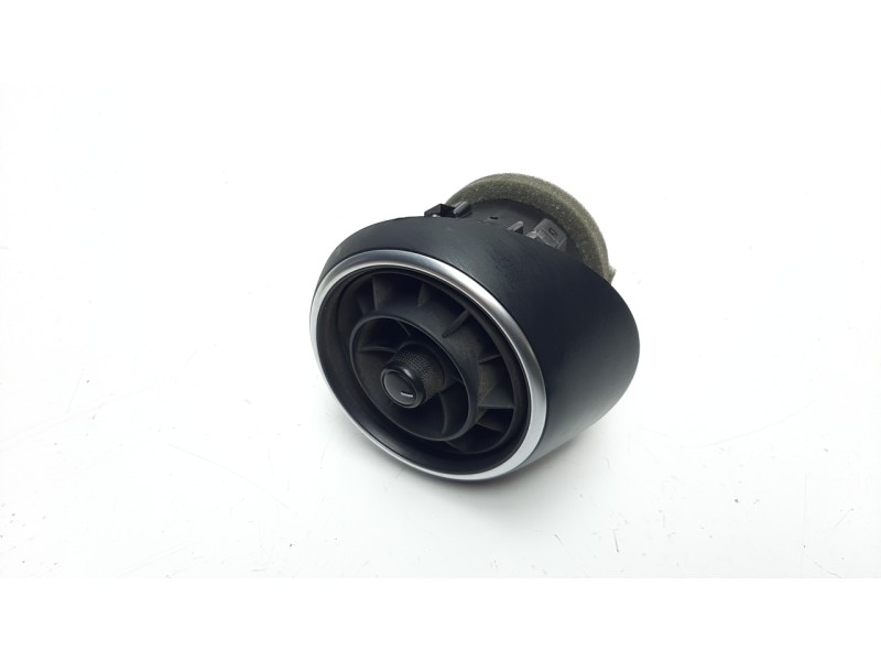 Recambio de rejilla aireadora para audi a1 (8xk) 1.6 tdi referencia OEM IAM 8X1820951  
