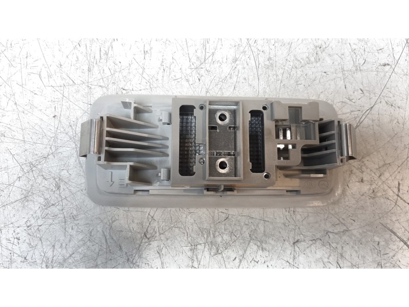 Recambio de luz interior para mazda cx-3 2.0 cat referencia OEM IAM BHN951310  