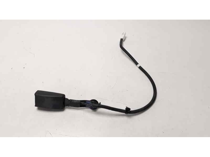 Recambio de cinturon seguridad delantero derecho para kia picanto 1.0 cat referencia OEM IAM 888401Y200EQ  