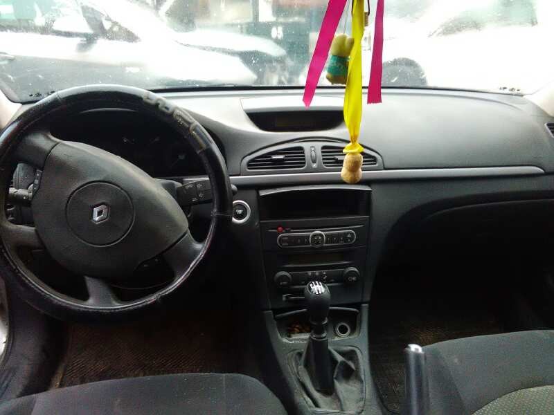 renault laguna ii (bg0) del año 2006