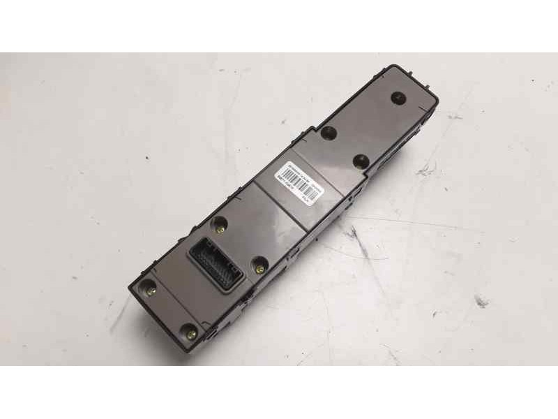 Recambio de mando elevalunas delantero izquierdo para hyundai i30 (pd) n referencia OEM IAM 93571G4510  