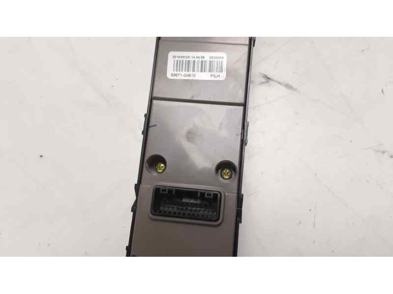 Recambio de mando elevalunas delantero izquierdo para hyundai i30 (pd) n referencia OEM IAM 93571G4510  